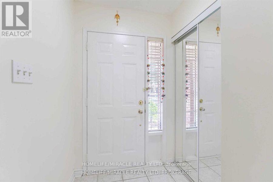 Upper - 60 Studebaker Trail, Brampton, ON - Photo Showing Other Room