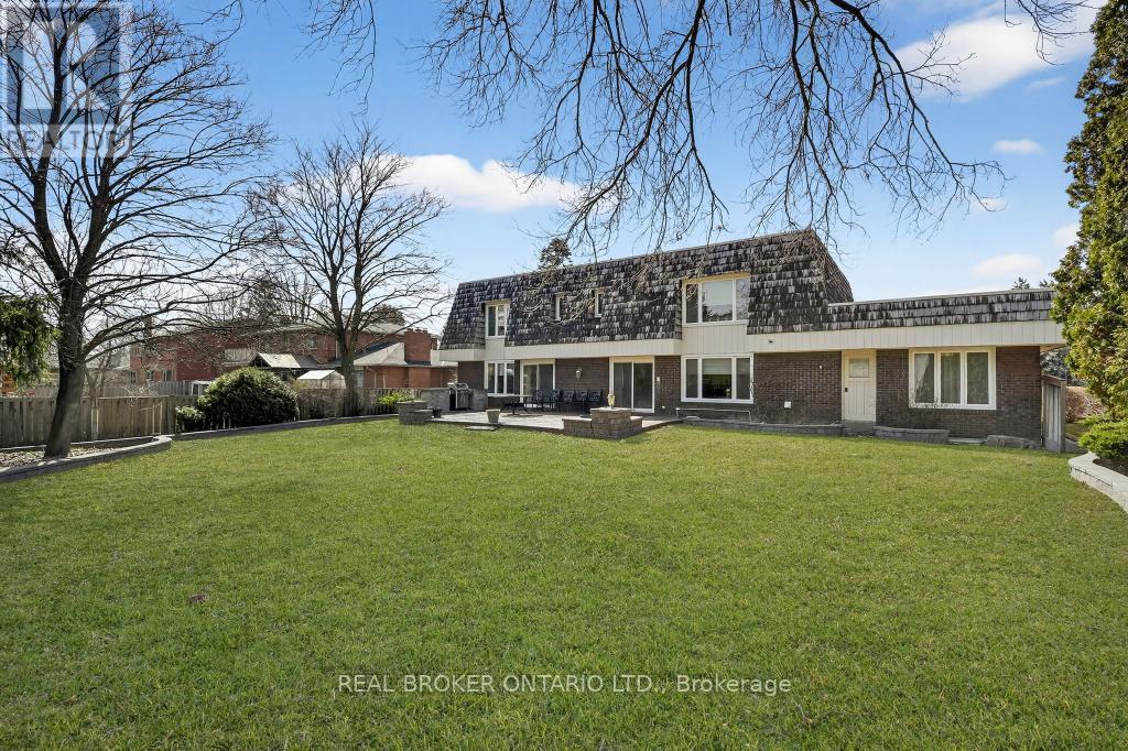 2145 Oneida Crescent, Mississauga, ON - Outdoor