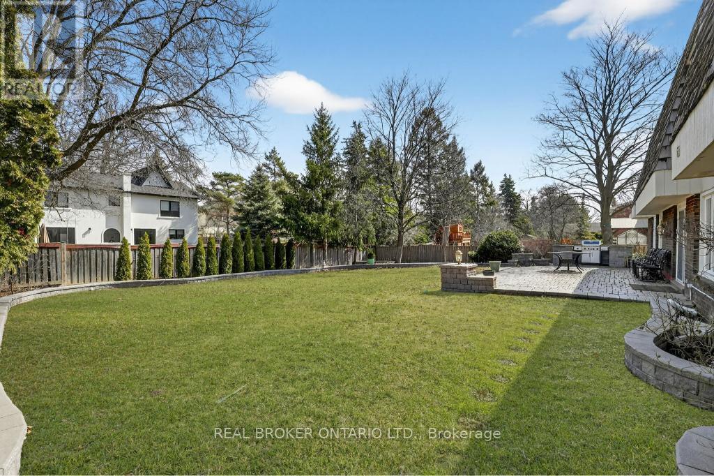 2145 Oneida Crescent, Mississauga, ON - Outdoor