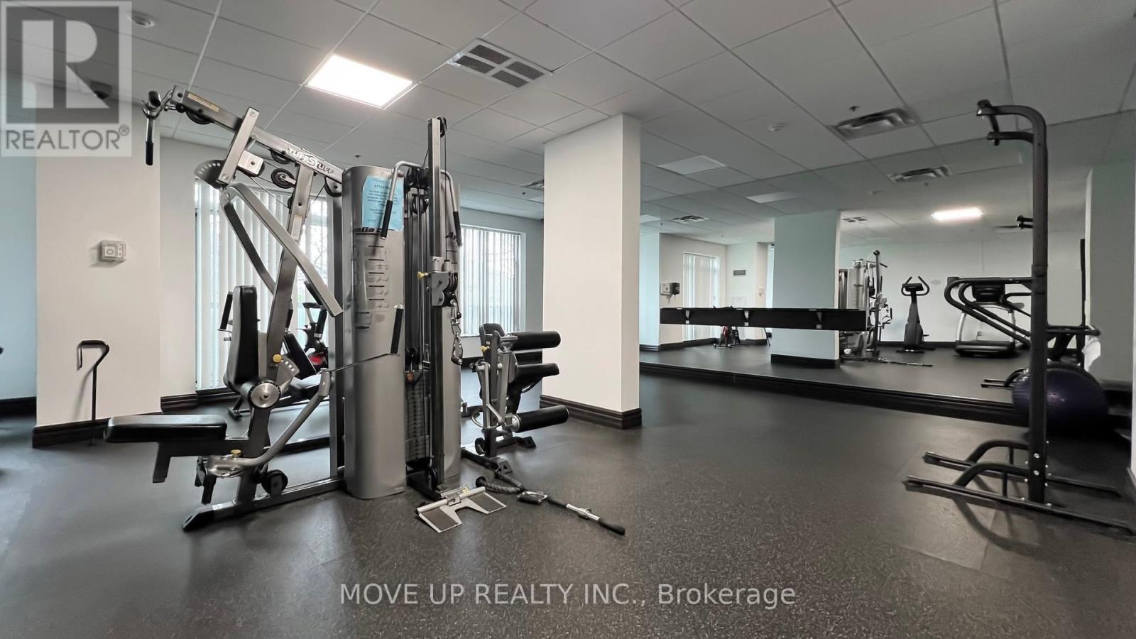 225 - 3 Ellesmere Street, Richmond Hill, ON - Indoor Photo Showing Gym Room