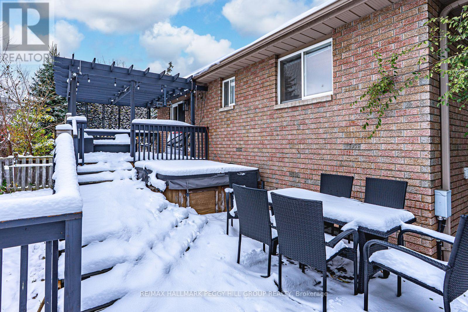 63 Mapleton Avenue, Barrie, ON - Outdoor With Deck Patio Veranda With Exterior