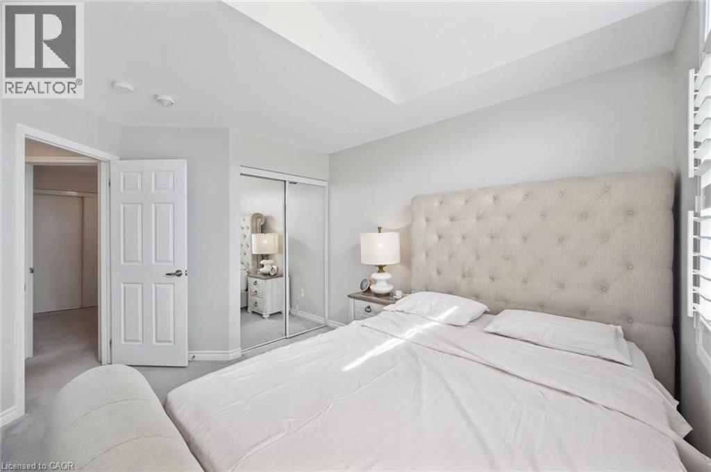 Carpeted bedroom featuring a closet and baseboards - 38 Park Glen Street, Kitchener, ON - Indoor Photo Showing Bedroom