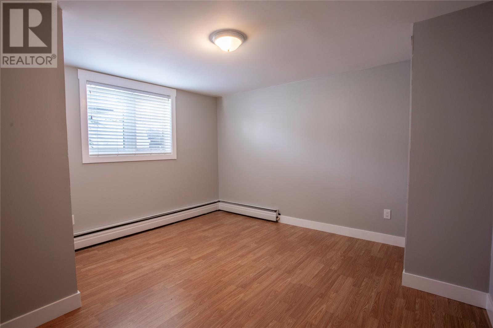 131 Canada Drive, St. John'S, NL - Indoor Photo Showing Other Room