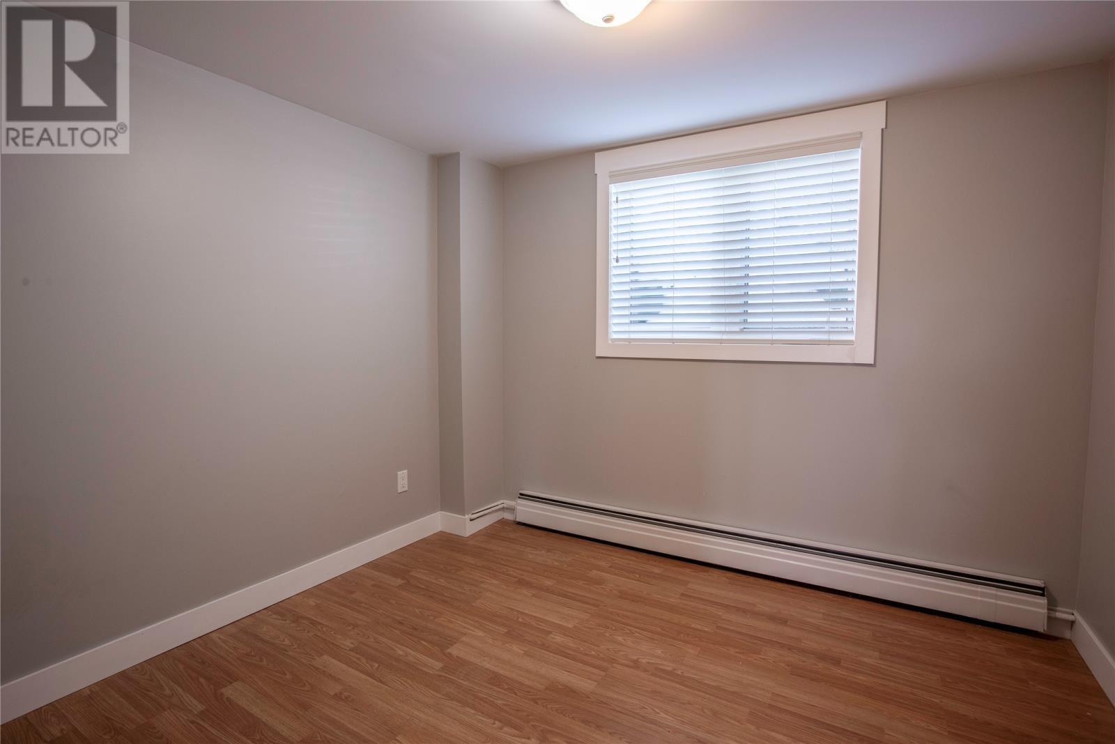 131 Canada Drive, St. John'S, NL - Indoor Photo Showing Other Room