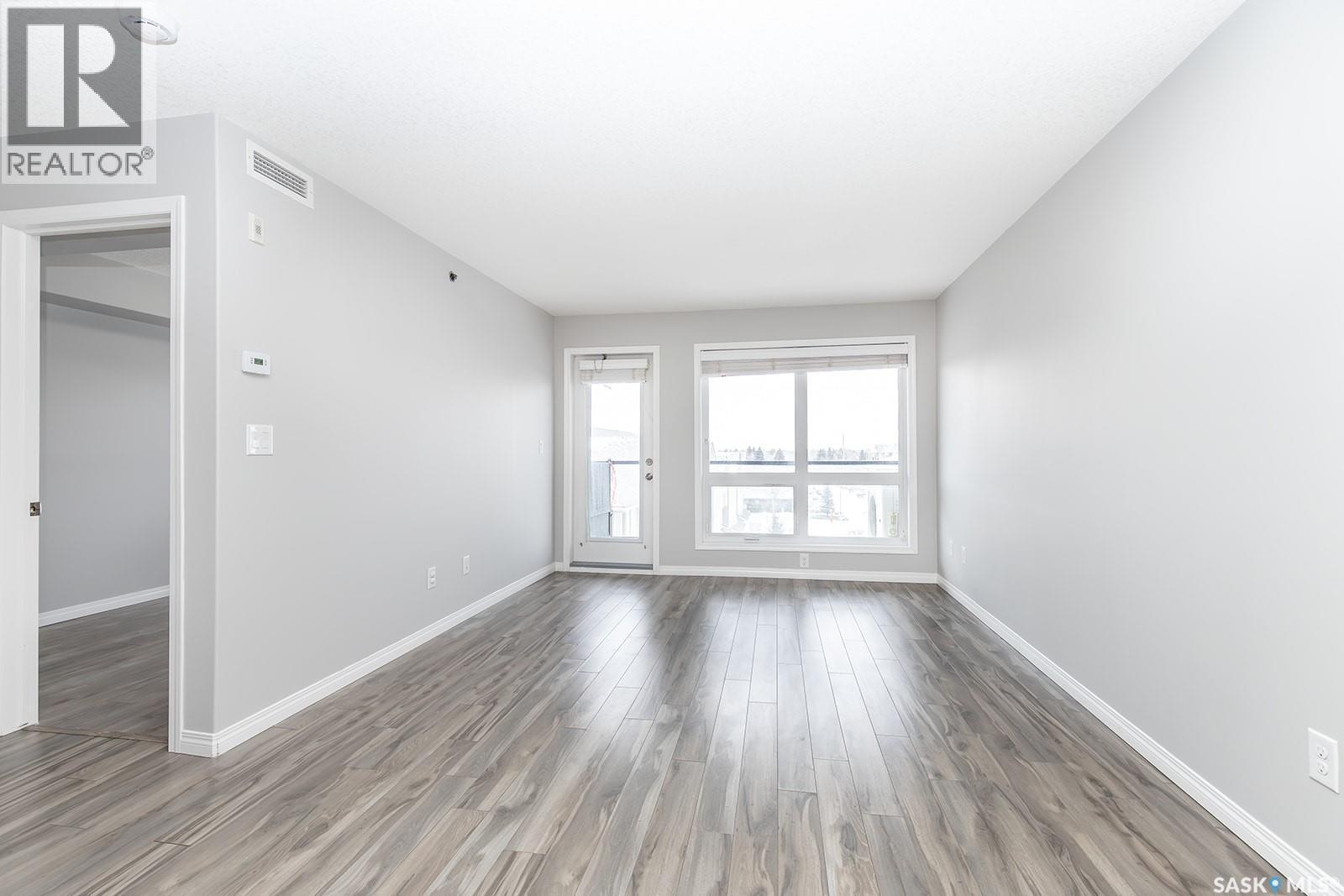 4307 108 Willis Crescent, Saskatoon, SK - Indoor Photo Showing Other Room