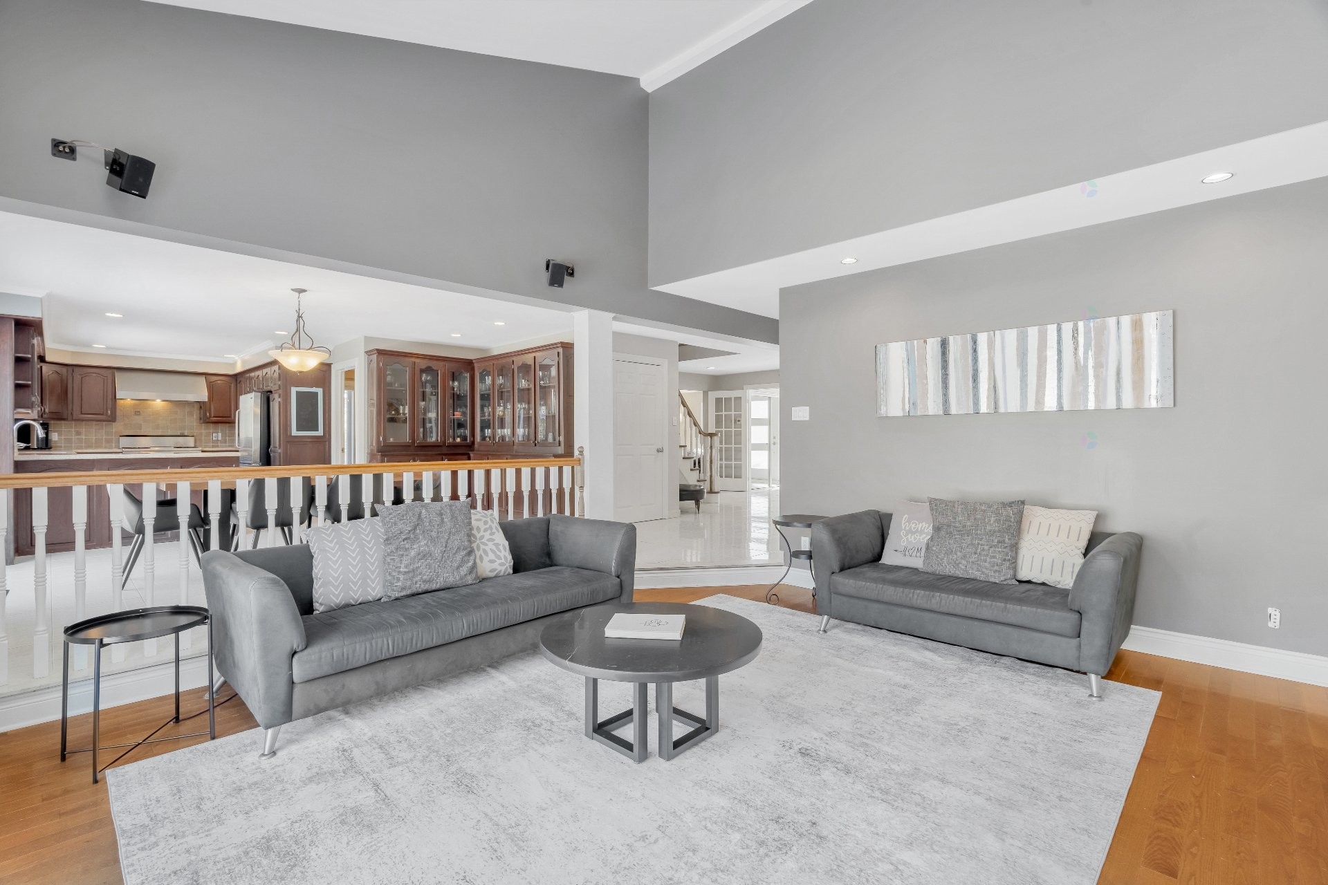 Salle familiale - 260 Alice-Carrière Street, Beaconsfield, QC - Indoor Photo Showing Living Room