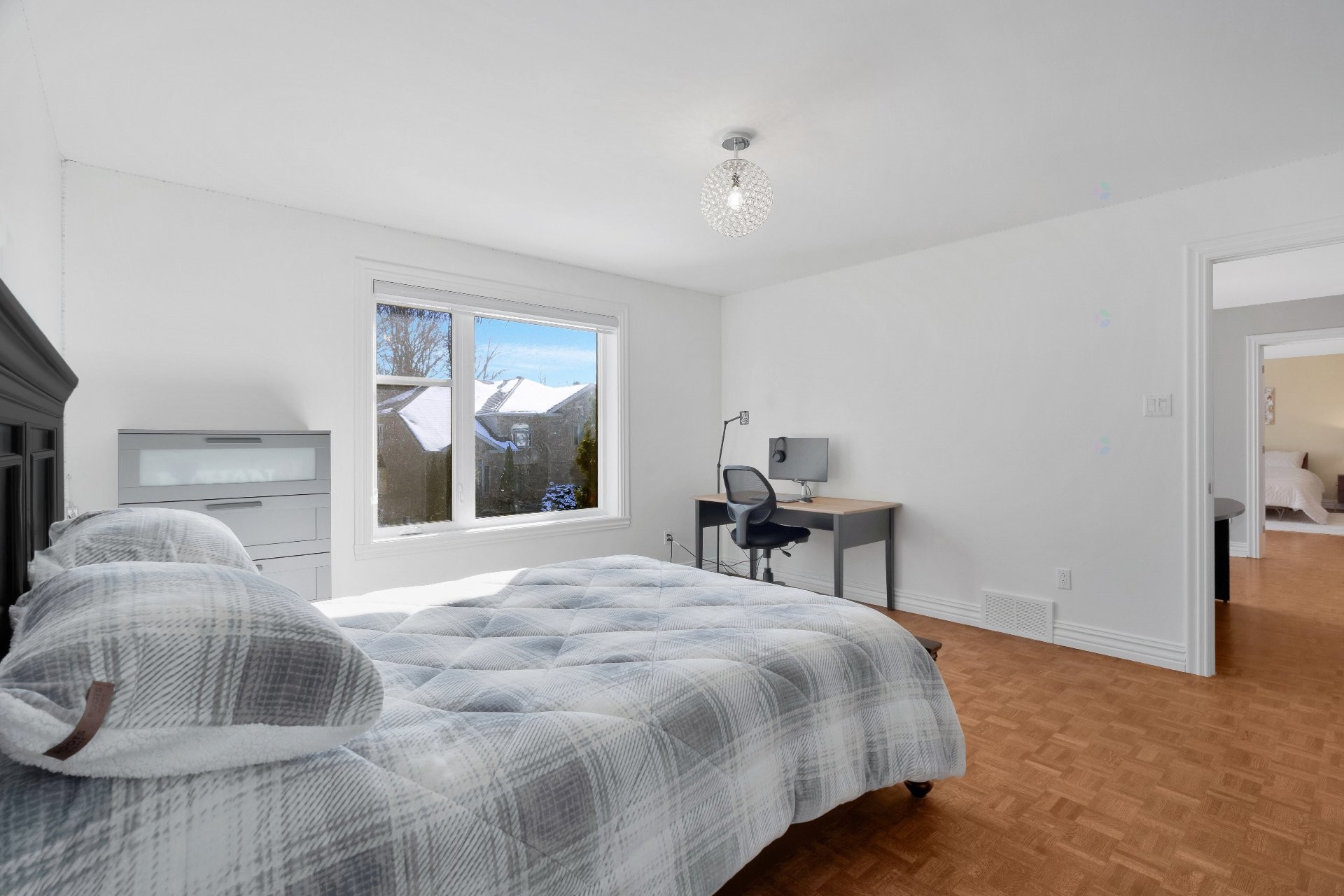 Chambre à coucher - 260 Alice-Carrière Street, Beaconsfield, QC - Indoor Photo Showing Bedroom