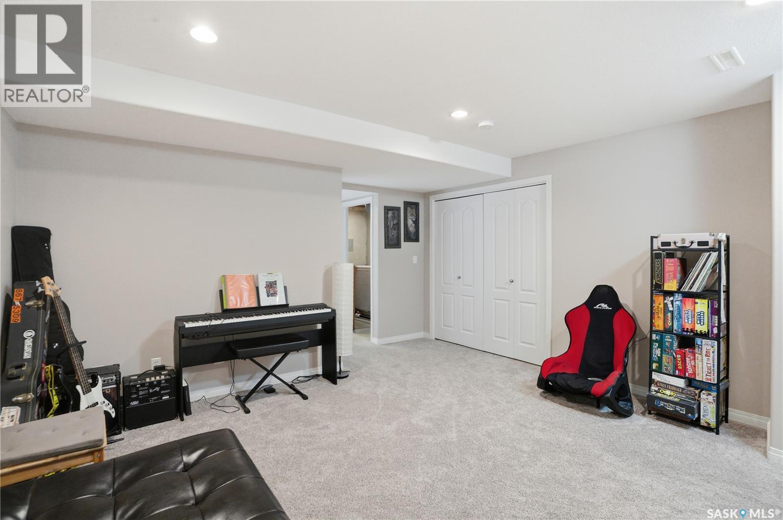 17 622 Lamarsh Road, Saskatoon, SK - Indoor