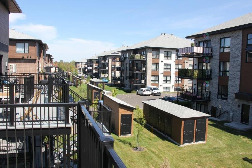 Balcony - 3888 Rue Bernard-Hubert, Longueuil (Saint-Hubert), QC - Outdoor