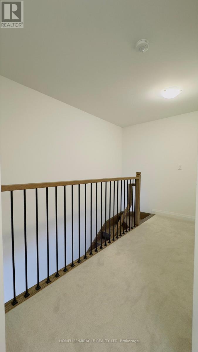 9 Briar Court, Halton Hills, ON - Indoor Photo Showing Other Room