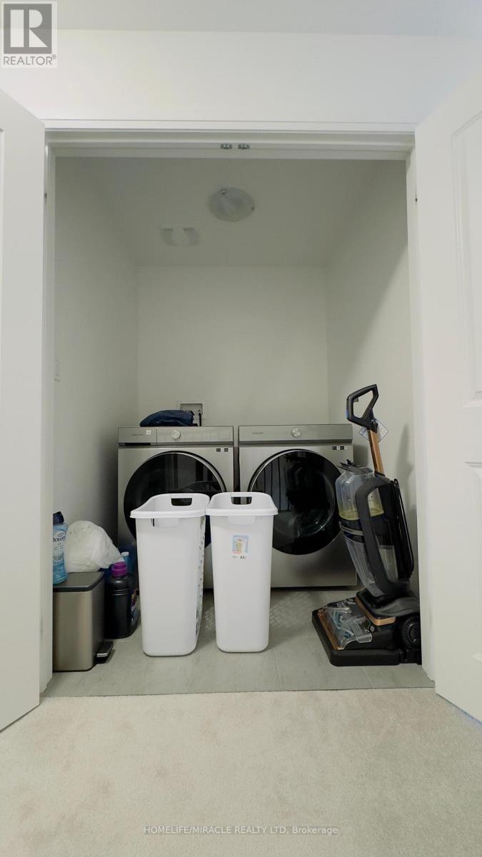 9 Briar Court, Halton Hills, ON - Indoor Photo Showing Other Room