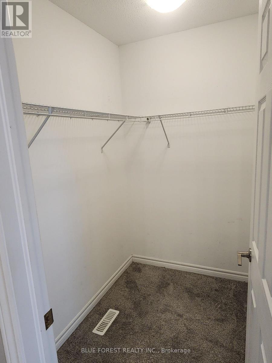 Walk-in Closet - 3197 Meadowgate Boulevard, London South (South U), ON - Indoor With Storage