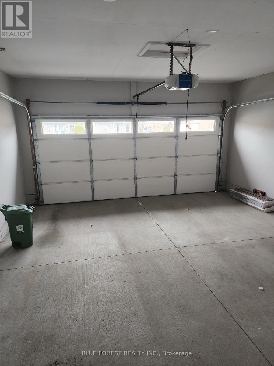 Garage - 3197 Meadowgate Boulevard, London South (South U), ON - Indoor Photo Showing Garage