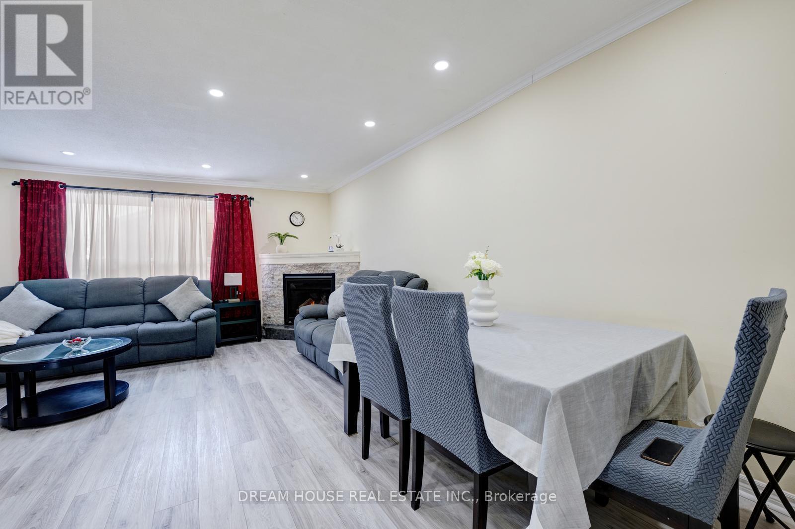 2 - 1655 Geta Circle, Pickering, ON - Indoor