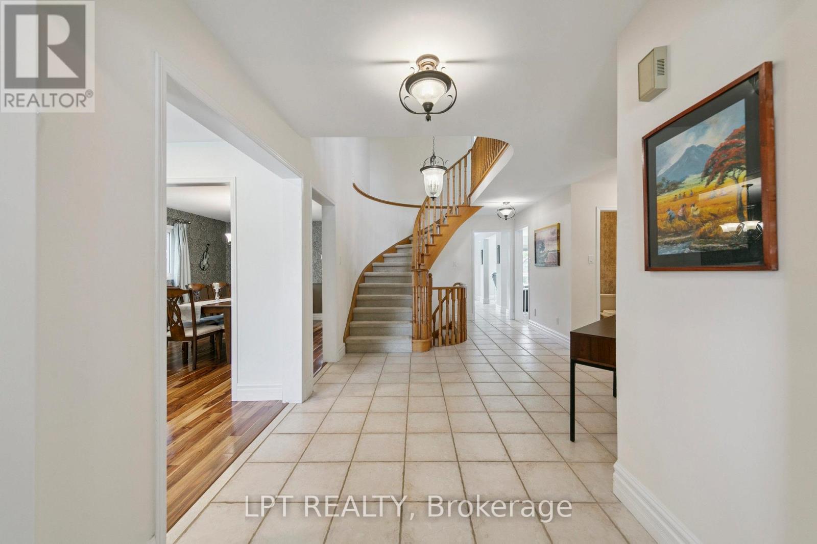 1823 The Chase, Mississauga, ON - Indoor Photo Showing Other Room