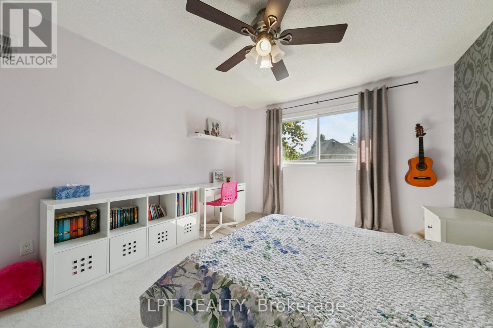 1823 The Chase, Mississauga, ON - Indoor Photo Showing Bedroom