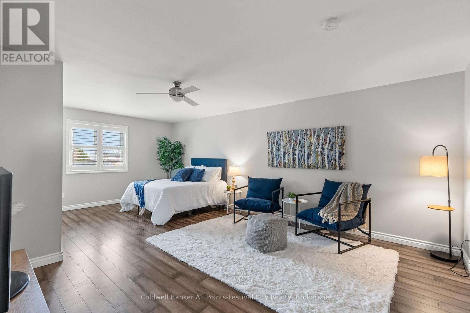 200 Picton Street E, Goderich (Goderich (Town)), ON - Indoor Photo Showing Bedroom