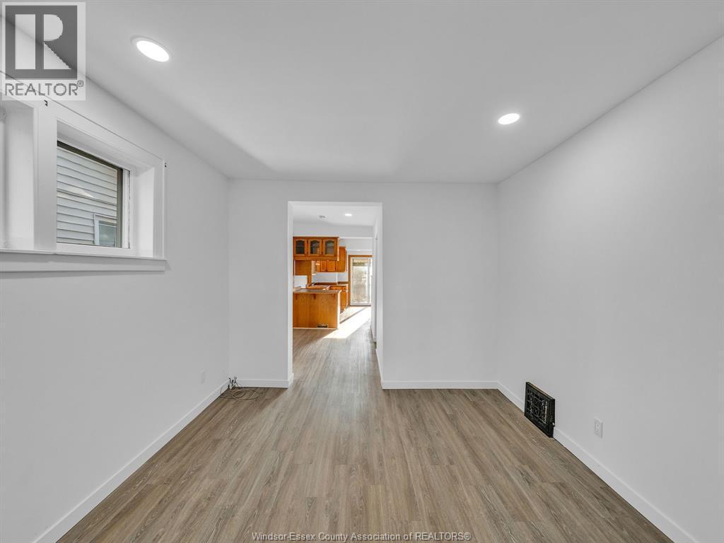 1453 Marentette, Windsor, ON - Indoor Photo Showing Other Room
