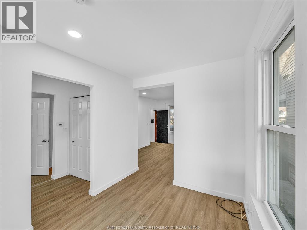 1453 Marentette, Windsor, ON - Indoor Photo Showing Other Room