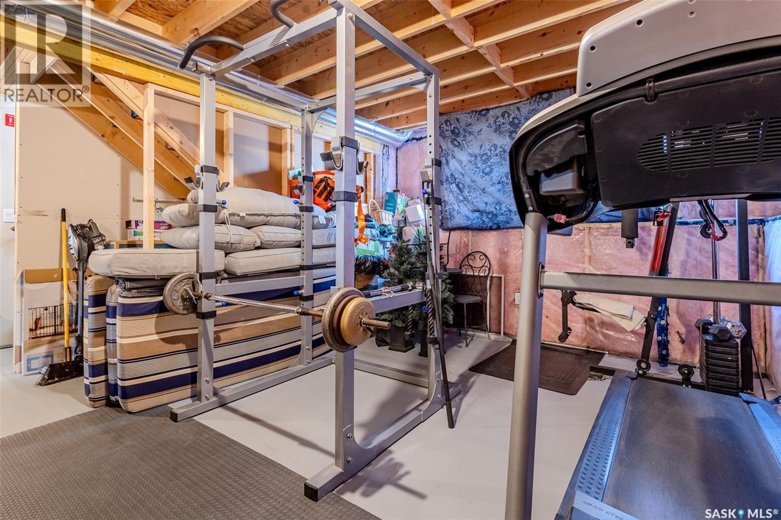 809 Weir Crescent, Warman, SK - Indoor Photo Showing Basement