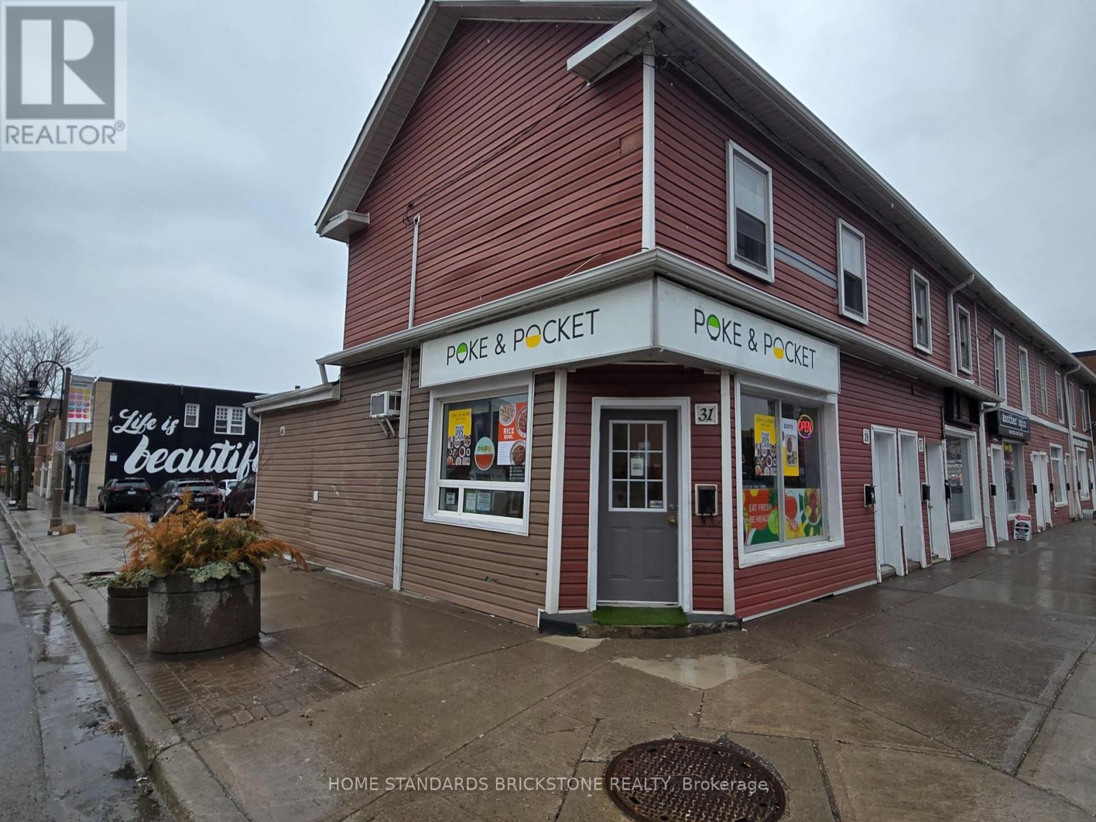 31 Bond Street E, Oshawa, ON