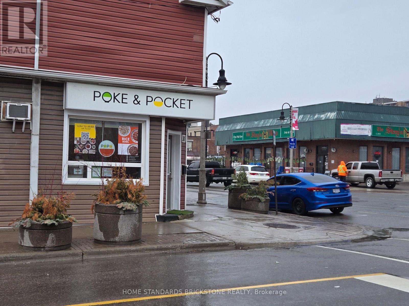 31 Bond Street E, Oshawa, ON