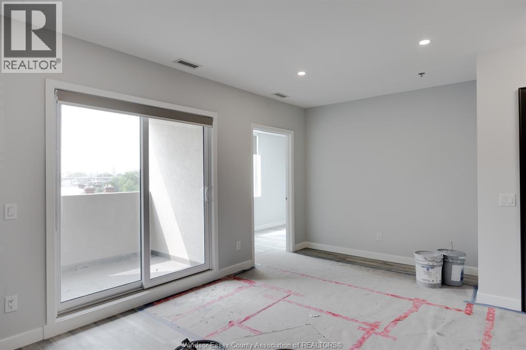 1500 Ouellette Unit# 405, Windsor, ON - Indoor Photo Showing Other Room