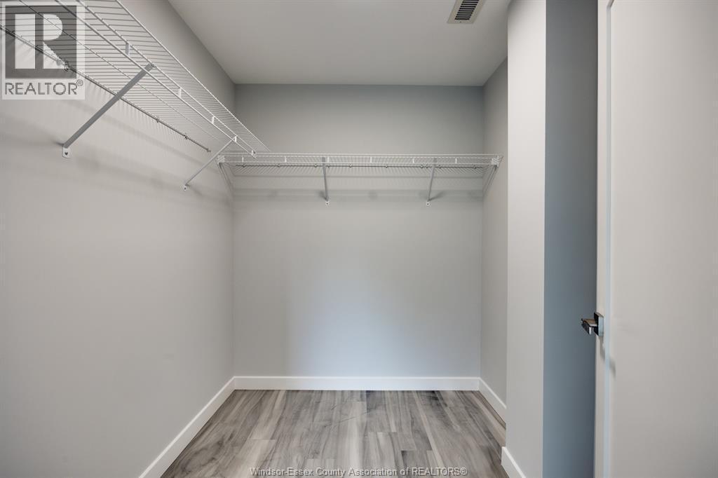 1500 Ouellette Unit# 405, Windsor, ON - Indoor With Storage