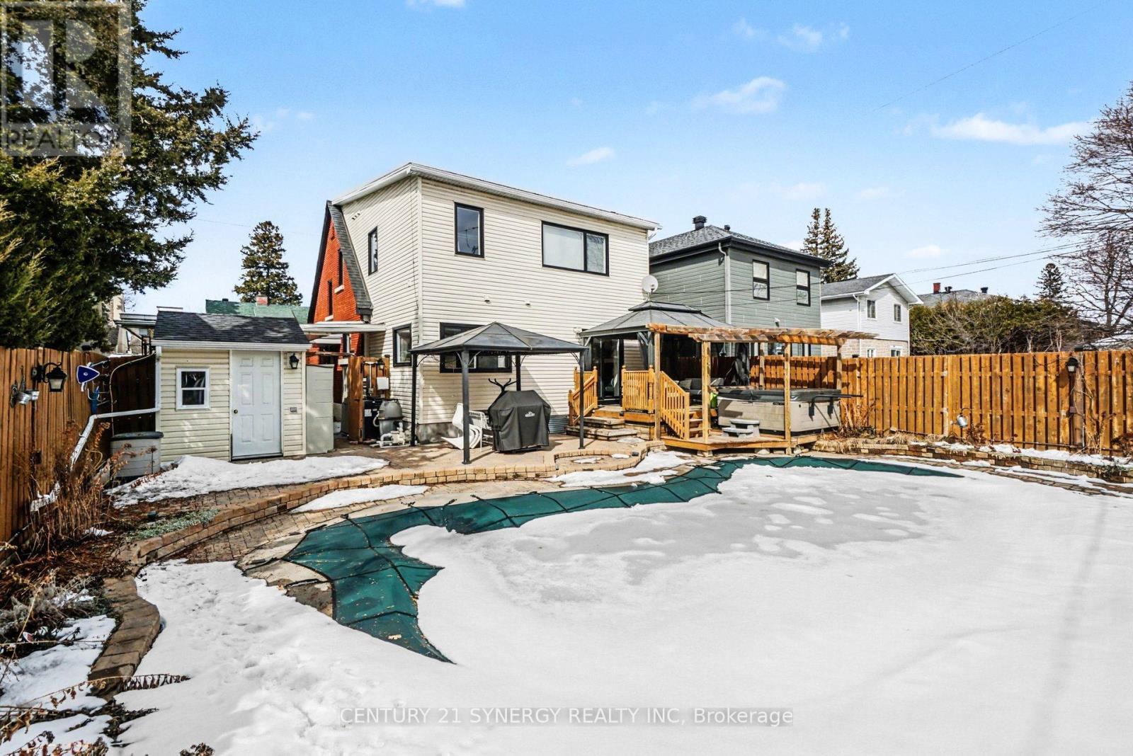 286 Westhill Avenue, Ottawa, ON - Outdoor With In Ground Pool With Deck Patio Veranda
