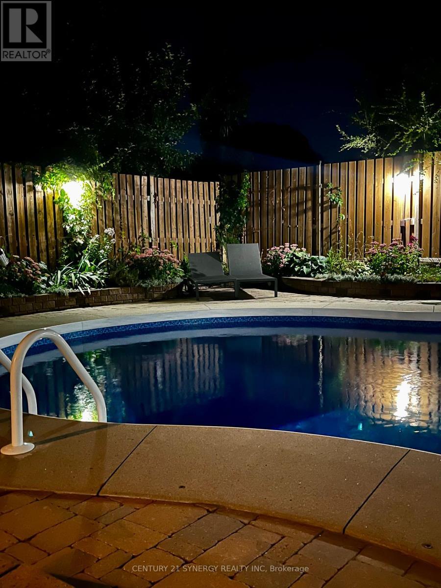 286 Westhill Avenue, Ottawa, ON - Outdoor With In Ground Pool