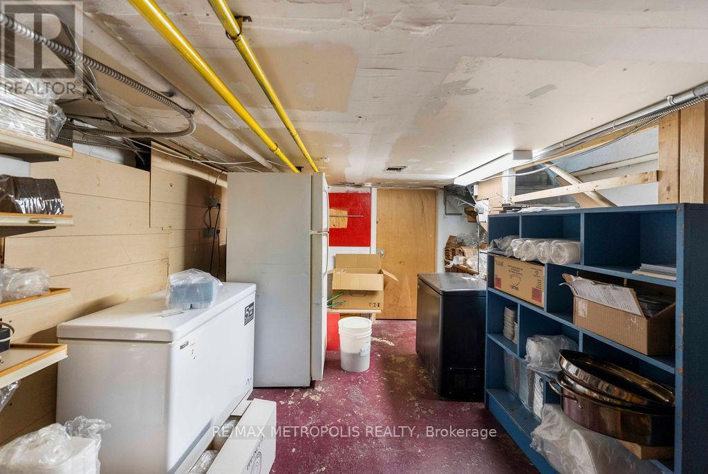 24 Simcoe Street N, Oshawa, ON
