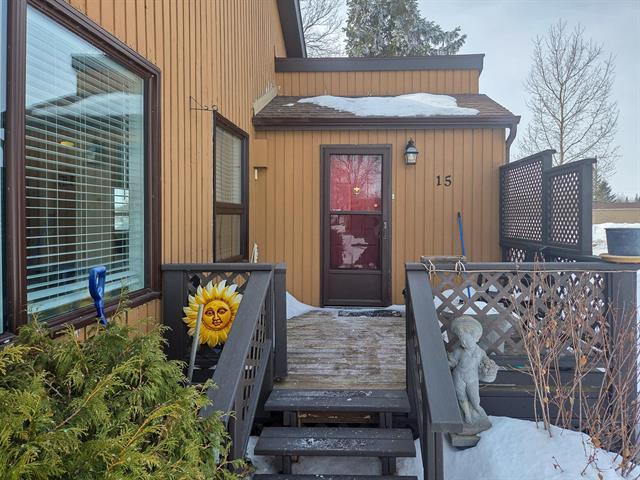 15 Middle Dr, Winnipeg Beach, MB