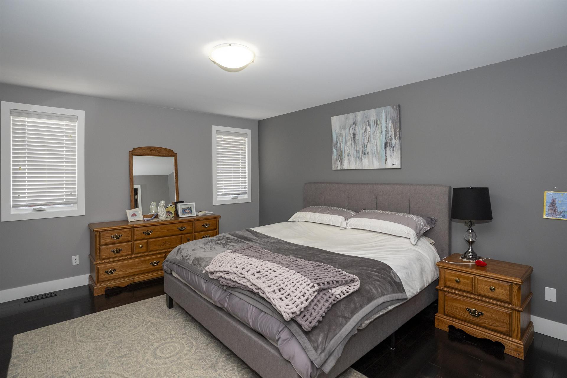 216 Cougar Crescent, Thunder Bay, ON - Indoor Photo Showing Bedroom
