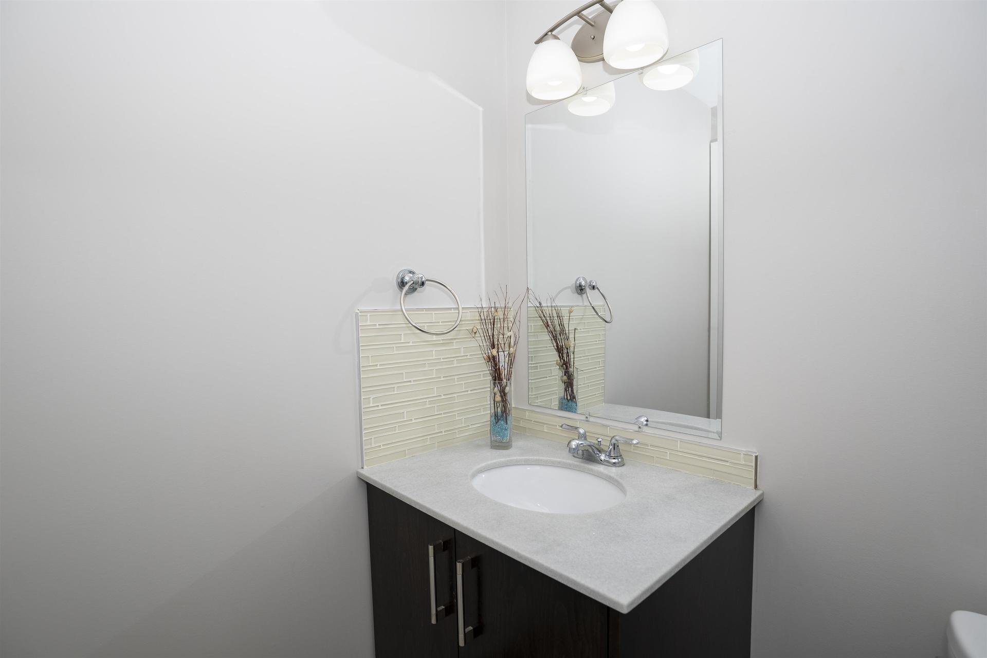 216 Cougar Crescent, Thunder Bay, ON - Indoor Photo Showing Bathroom