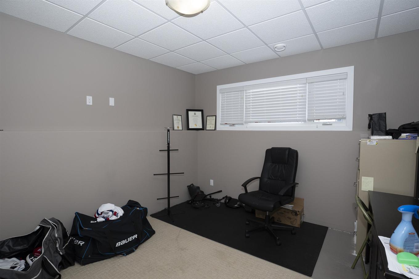 216 Cougar Crescent, Thunder Bay, ON