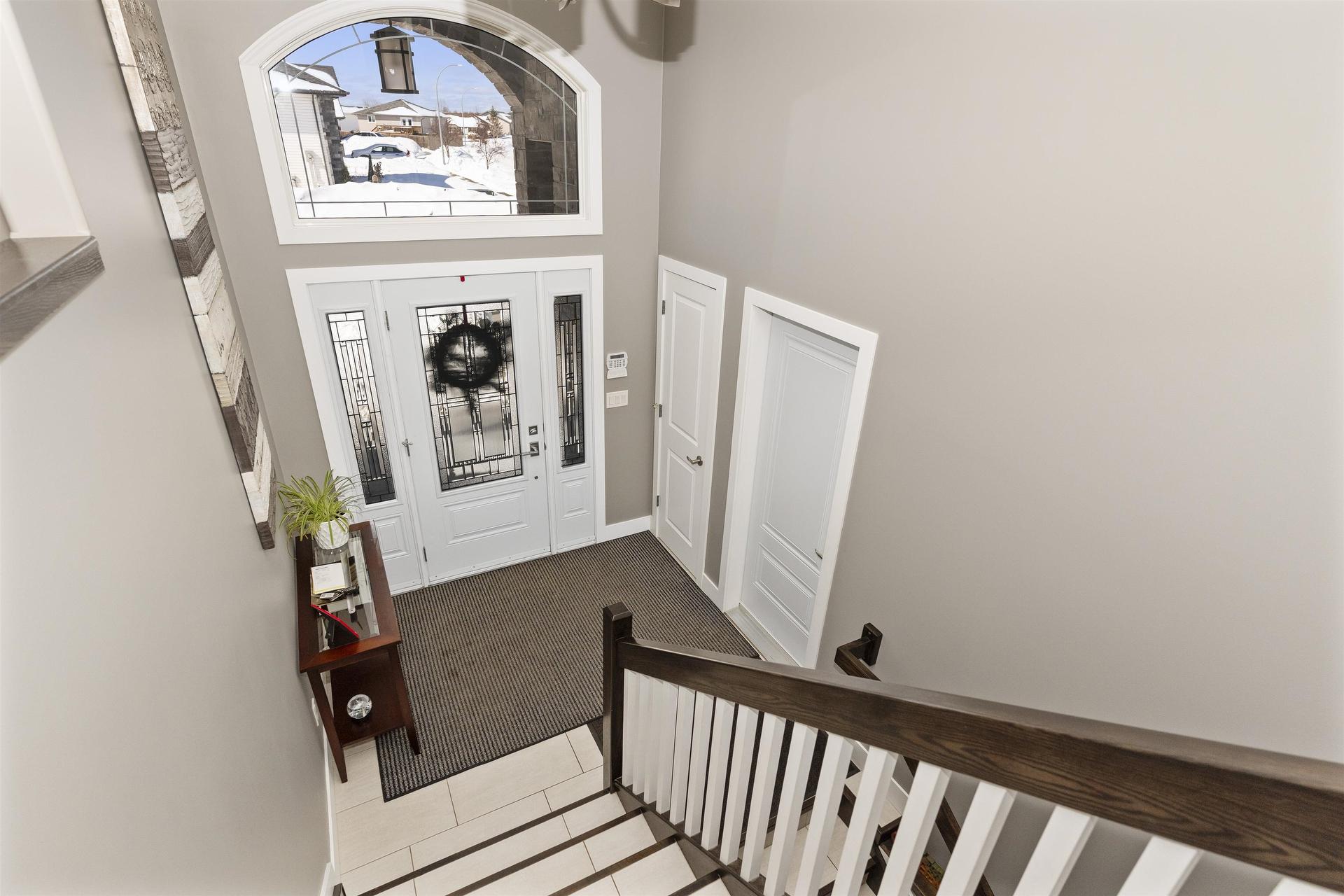 216 Cougar Crescent, Thunder Bay, ON - Indoor Photo Showing Other Room