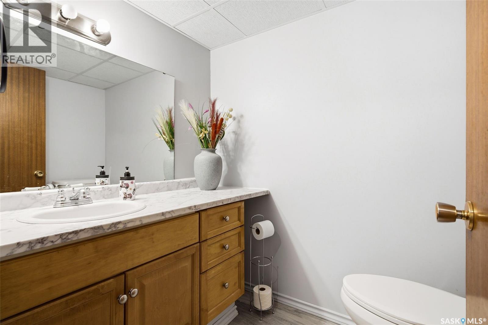 7322 Cribbs Bay, Regina, SK - Indoor Photo Showing Bathroom