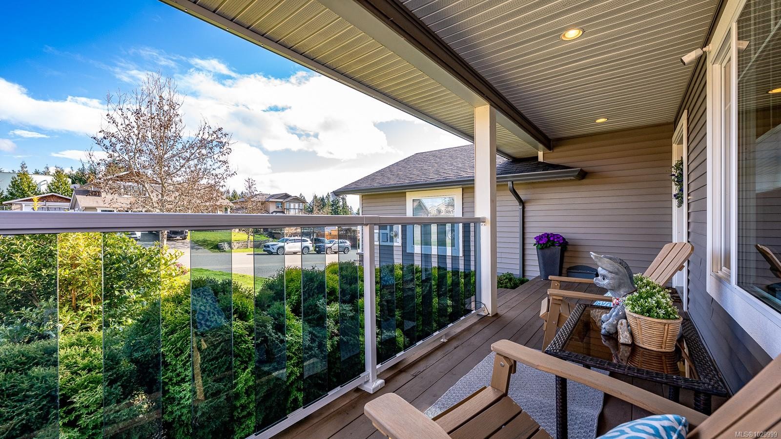 560 Spitfire Dr, Comox, BC