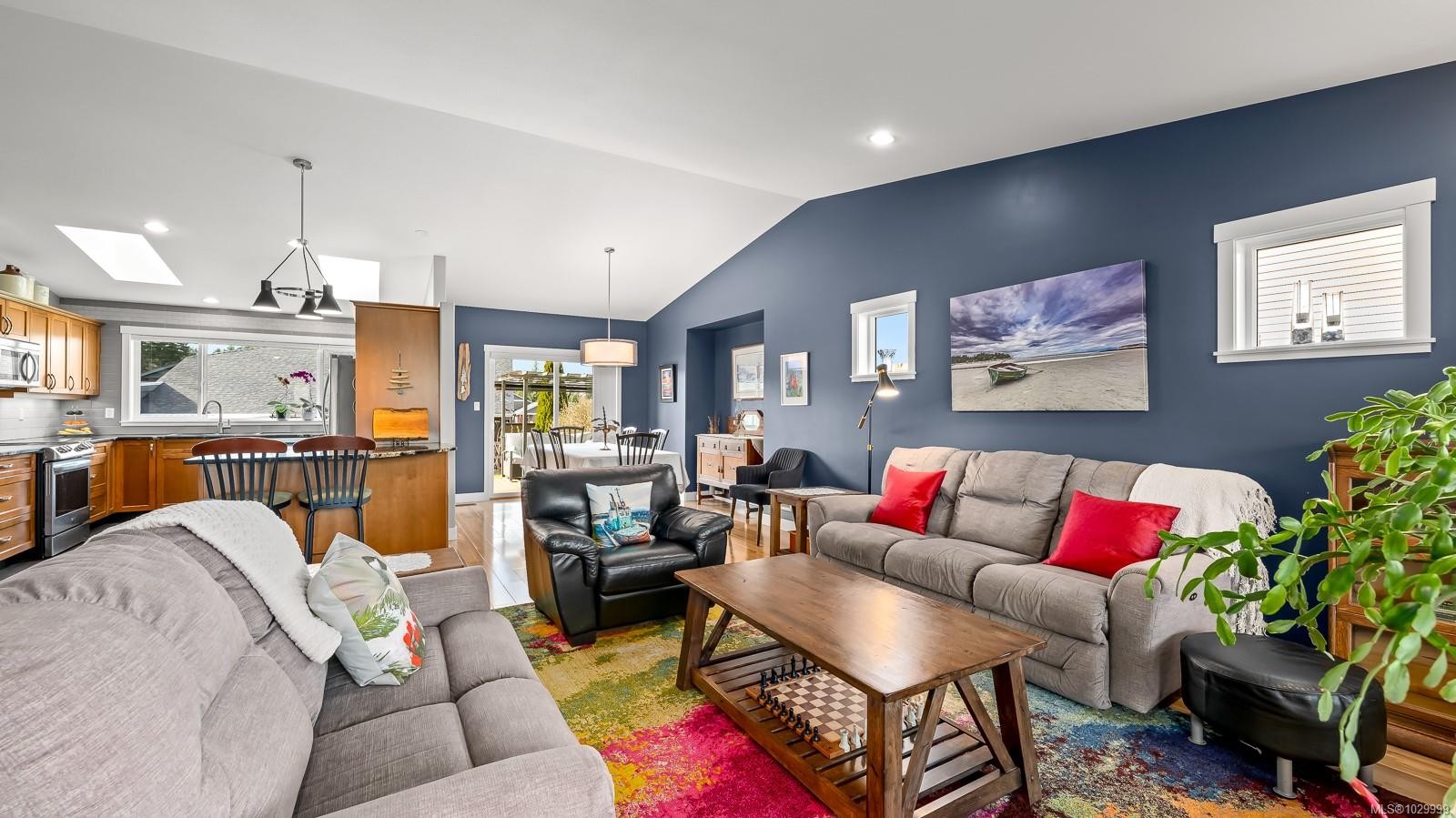 560 Spitfire Dr, Comox, BC