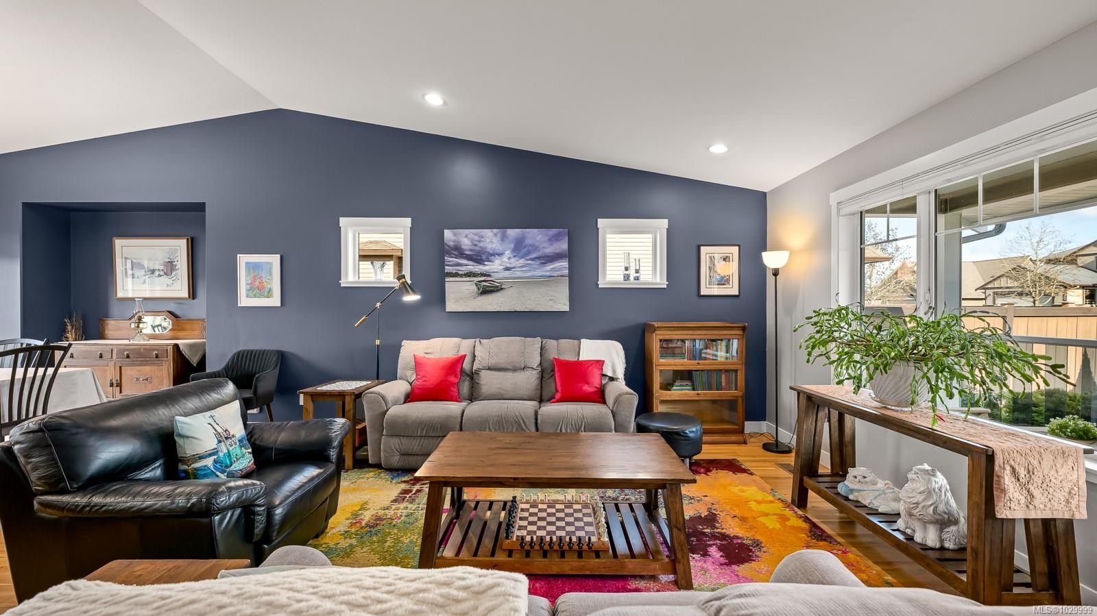 560 Spitfire Dr, Comox, BC