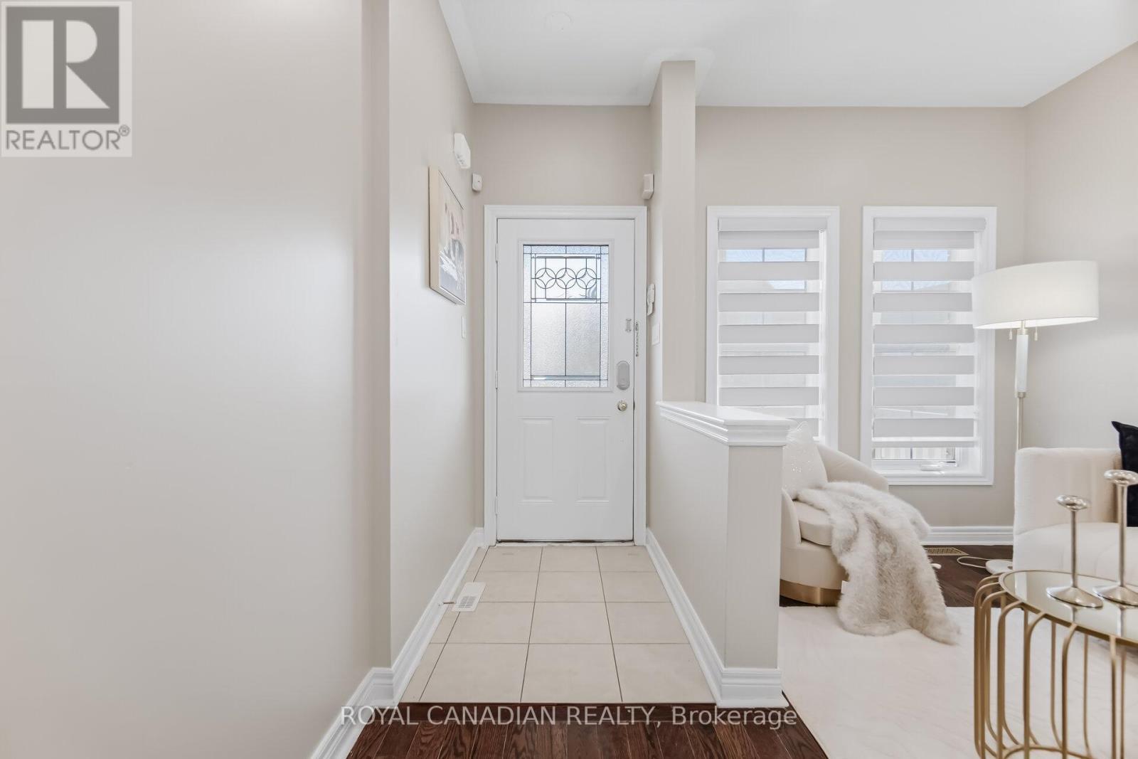 83 Mander Place, Milton, ON - Indoor Photo Showing Other Room