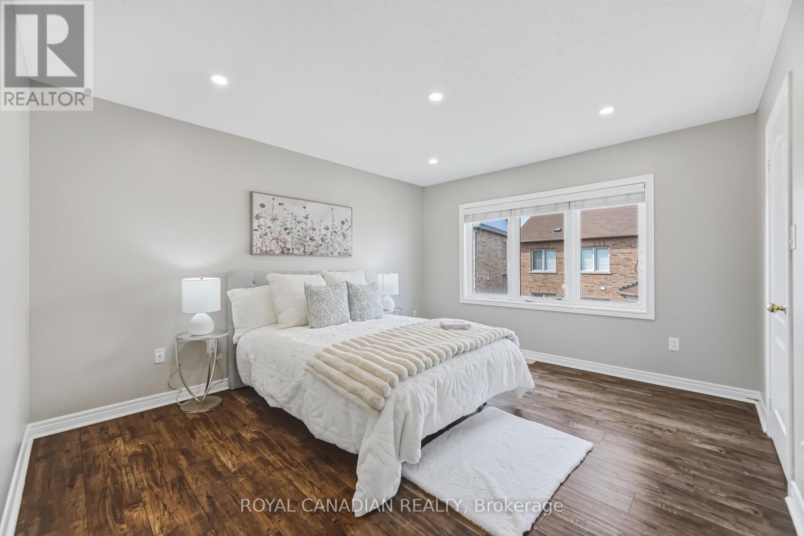 83 Mander Place, Milton, ON - Indoor Photo Showing Bedroom