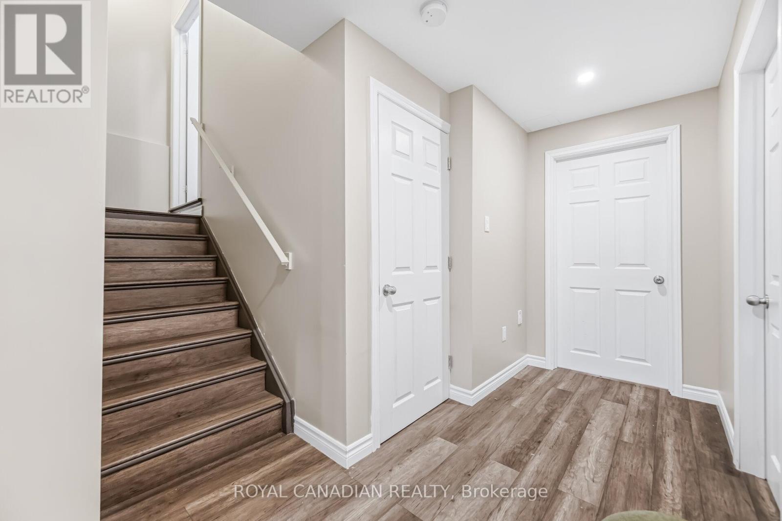 83 Mander Place, Milton, ON - Indoor Photo Showing Other Room