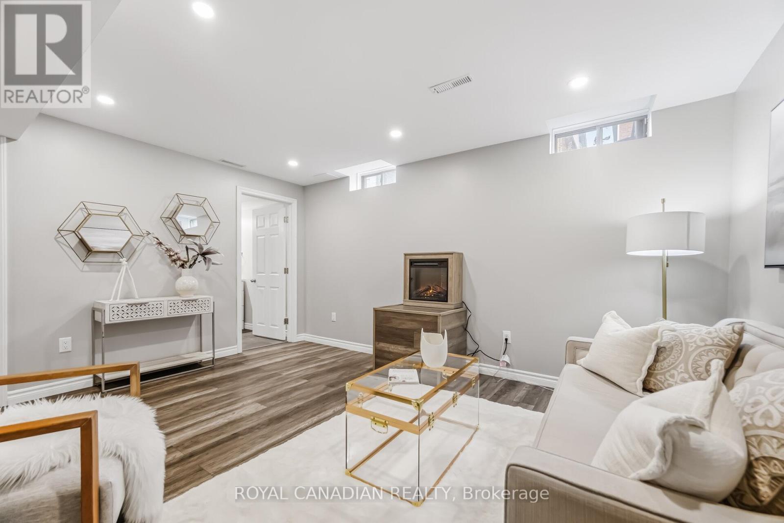 83 Mander Place, Milton, ON - Indoor