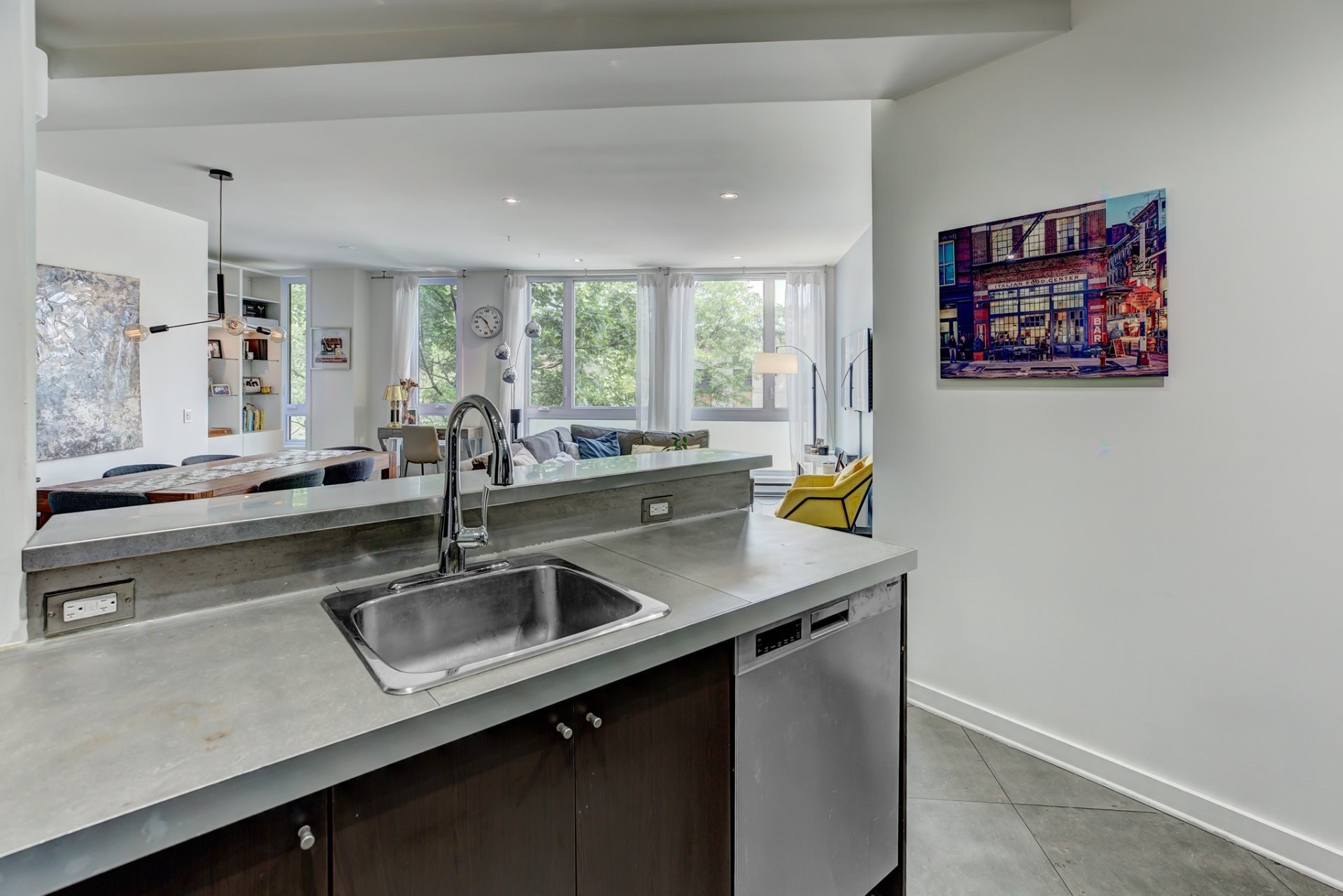 Cuisine - 201-6500 Av. De L'Esplanade, Montréal (Rosemont/La Petite-Patrie), QC - Indoor Photo Showing Kitchen