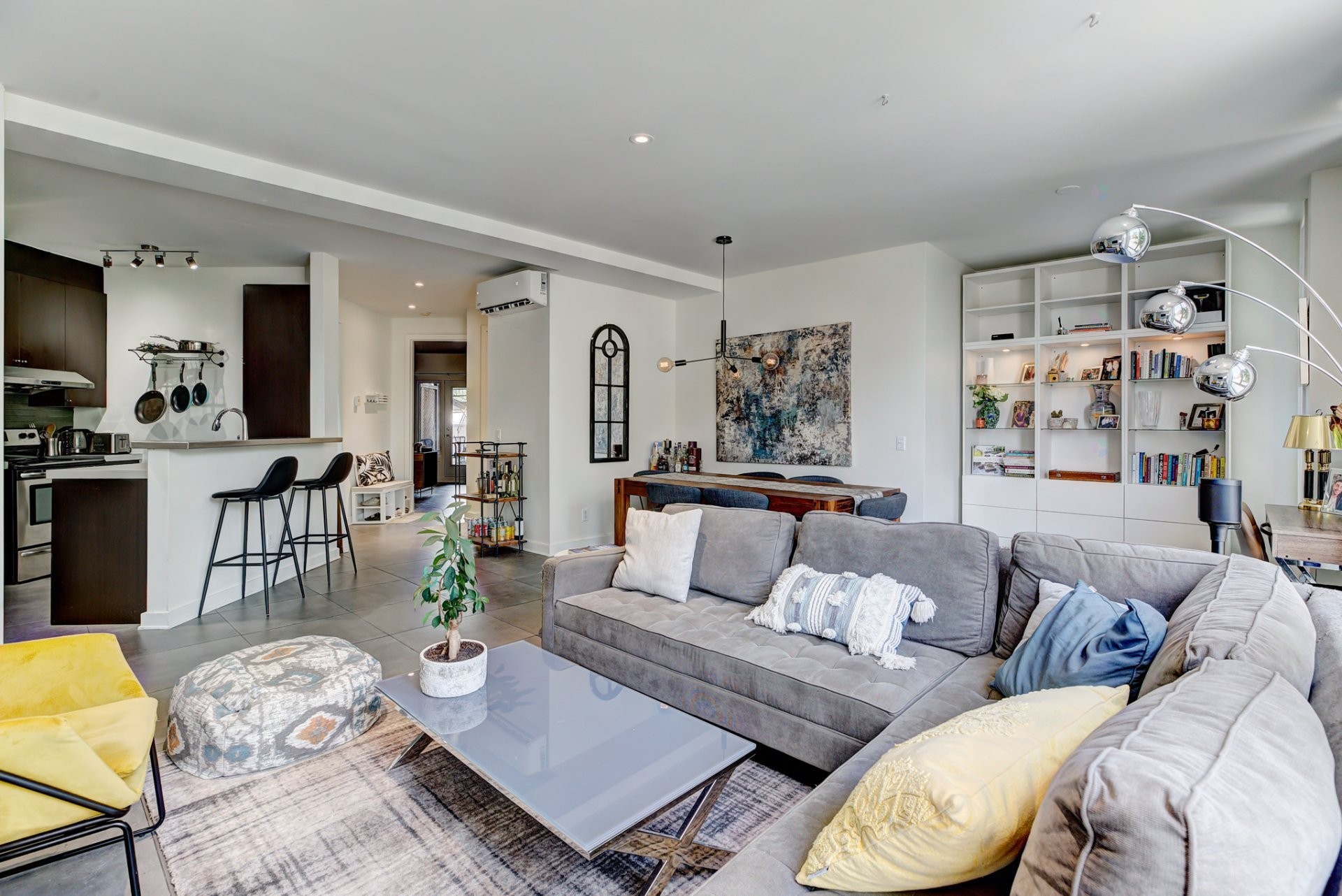 Autre - 201-6500 Av. De L'Esplanade, Montréal (Rosemont/La Petite-Patrie), QC - Indoor Photo Showing Living Room