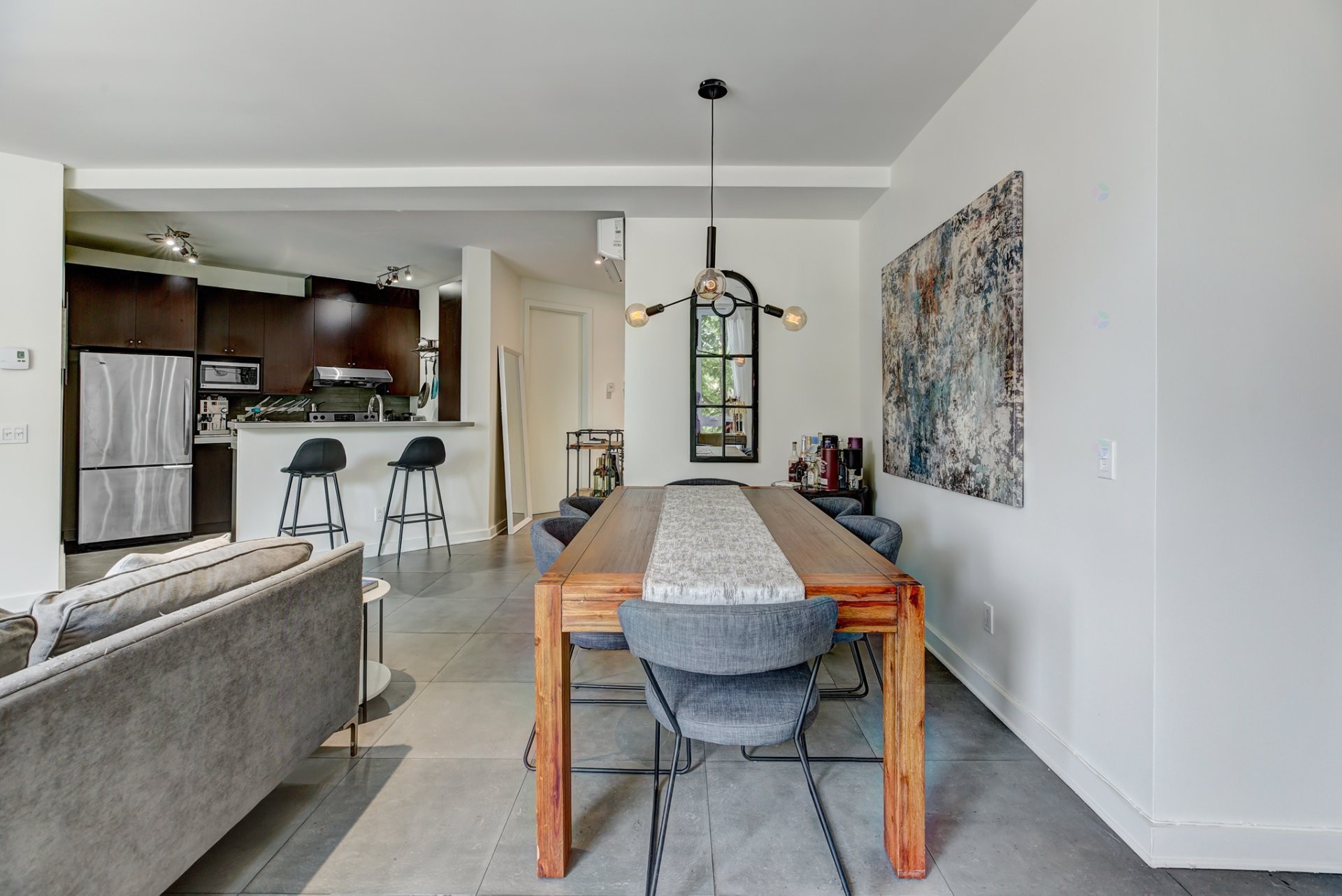 Salle à manger - 201-6500 Av. De L'Esplanade, Montréal (Rosemont/La Petite-Patrie), QC - Indoor