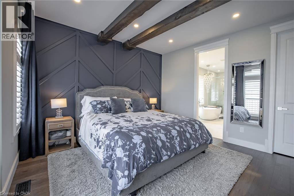 4 Lockman Drive, Ancaster, ON - Indoor Photo Showing Bedroom