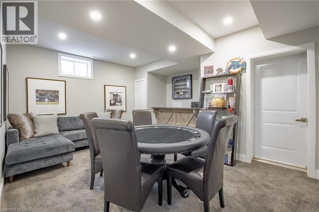 4 Lockman Drive, Ancaster, ON - Indoor Photo Showing Dining Room