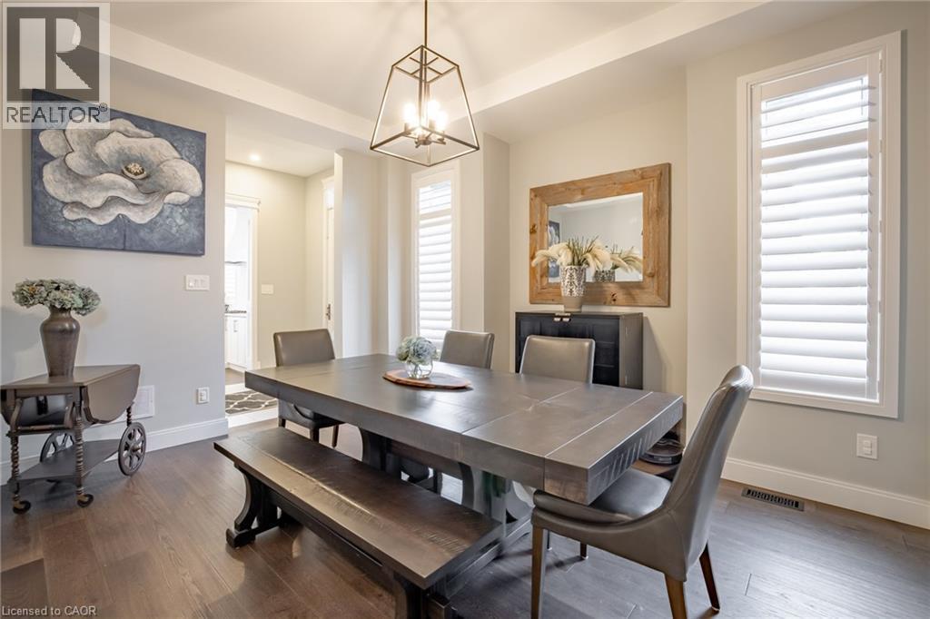 4 Lockman Drive, Ancaster, ON - Indoor Photo Showing Dining Room